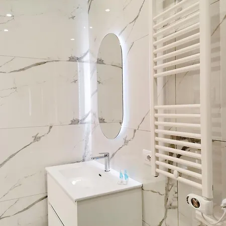 Dimora Eden Apartament *